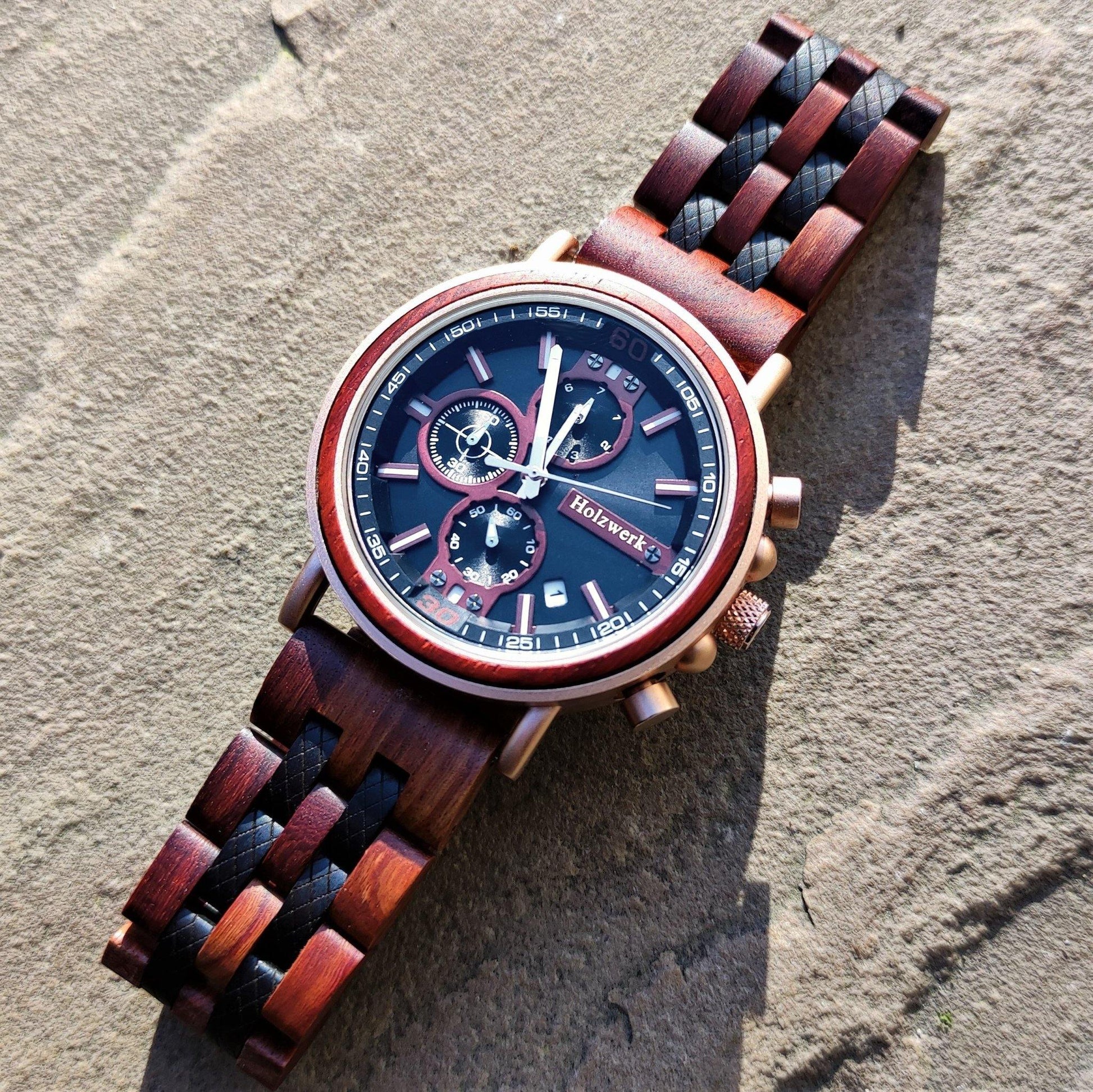 Holzwerk BELGERN Damen, Herren Chronograph Holz & Edelstahl Armband Uhr, Datum, moderne Armbanduhr, Holzuhr, braun, schwarz, rot, rose gold, seitlich liegend