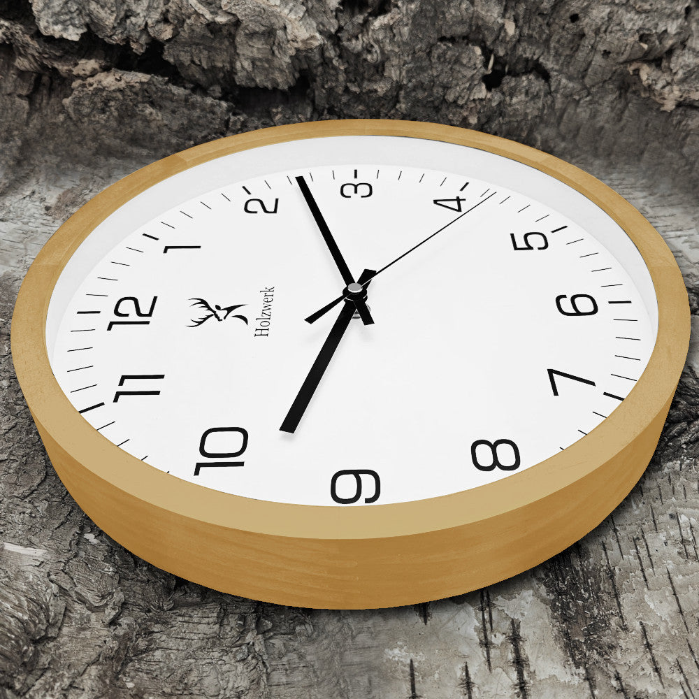 Holzwerk WOLFSBURG moderne Holz Quarz Wanduhr mit Ziffern, lautlos, geräuschlos, 30 cm Wand Holzuhr ohne Tick Geräusche, beige, weiß, links liegend